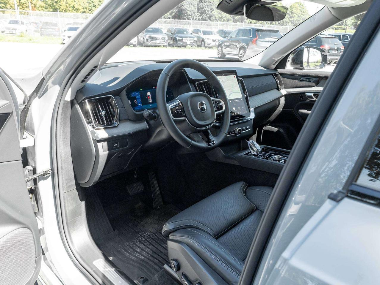 2026 Volvo XC90 B6 AWD ULTRA^Volvo CPO Rate fr 2.99%*^HarmanKardon Photo