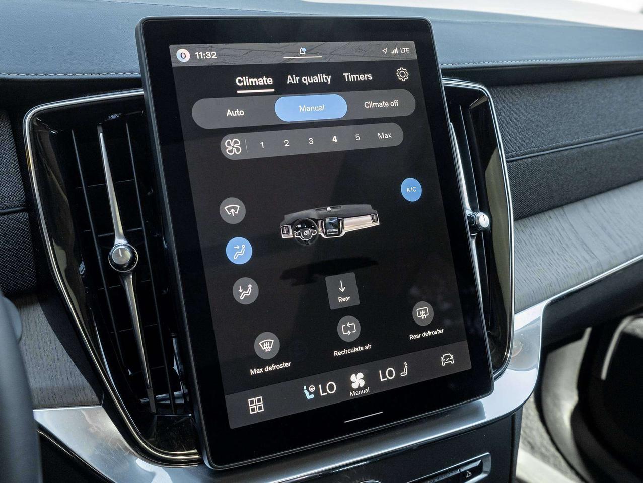 2026 Volvo XC90 B6 AWD ULTRA^Volvo CPO Rate fr 2.99%*^HarmanKardon Photo