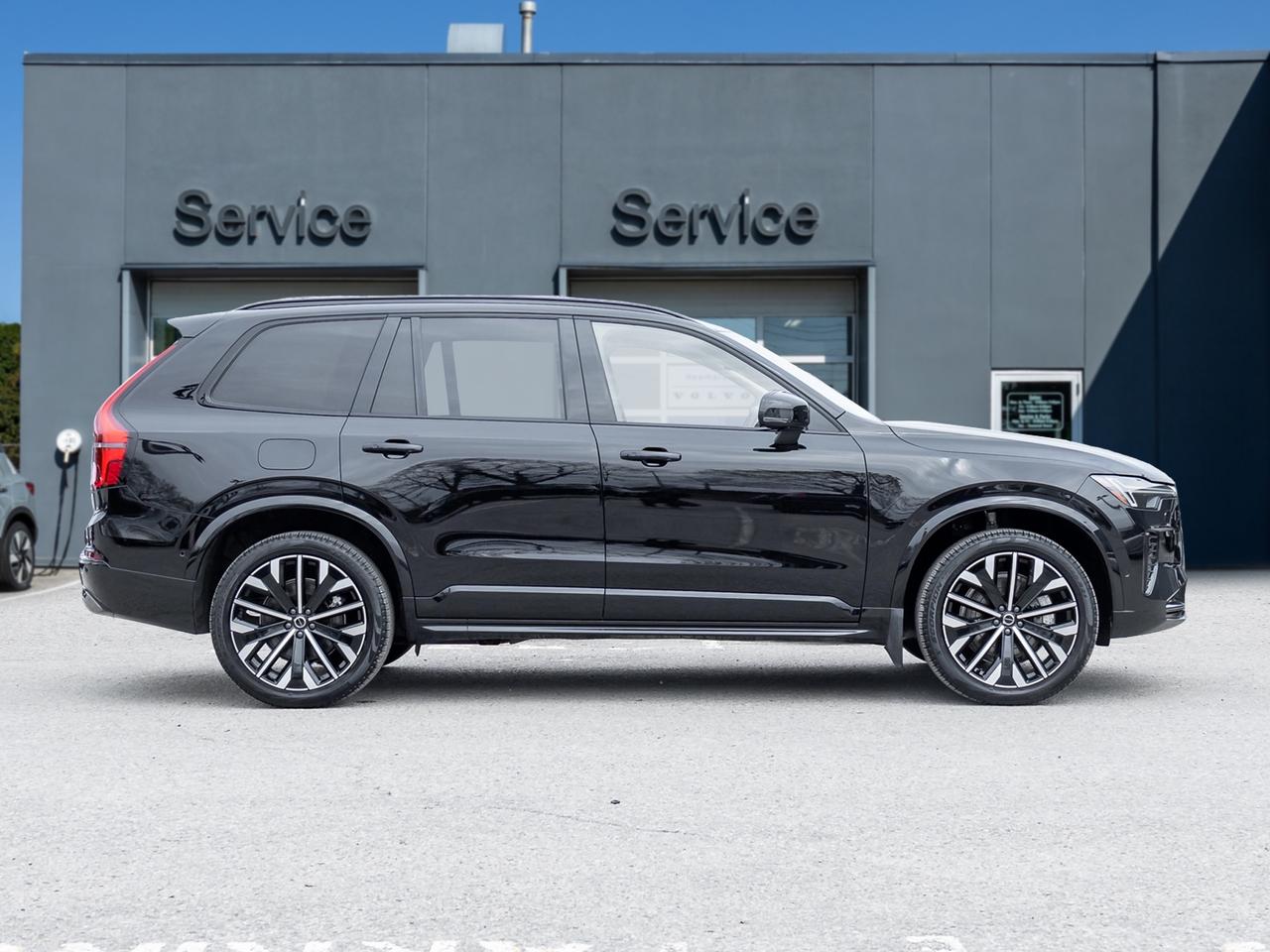2026 Volvo XC90 B6 AWD ULTRA  LIKE NEW  VOLVO CPO  HARMAN KARDON Photo