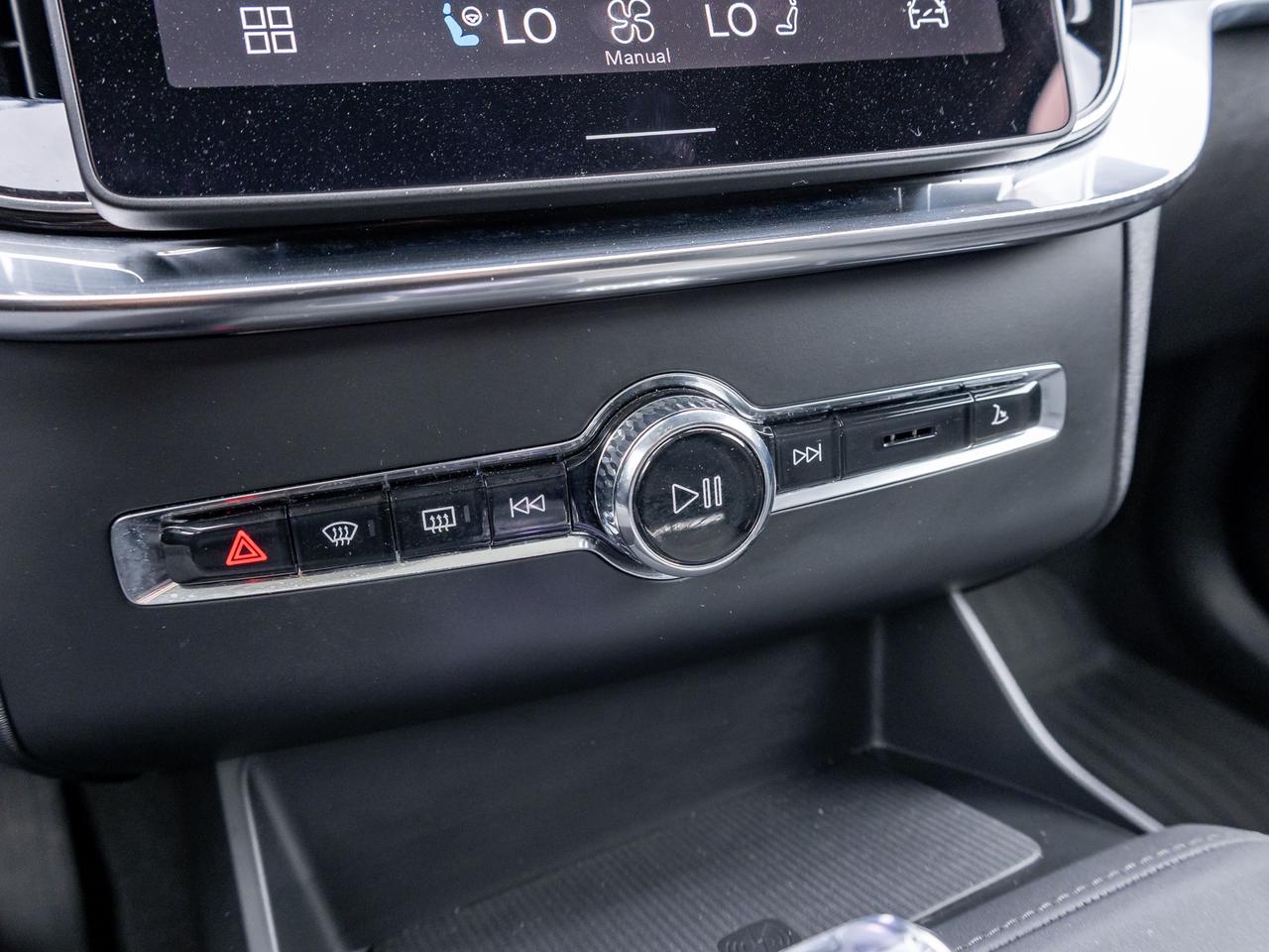 2026 Volvo XC90 B6 AWD ULTRA  LIKE NEW  VOLVO CPO  HARMAN KARDON Photo