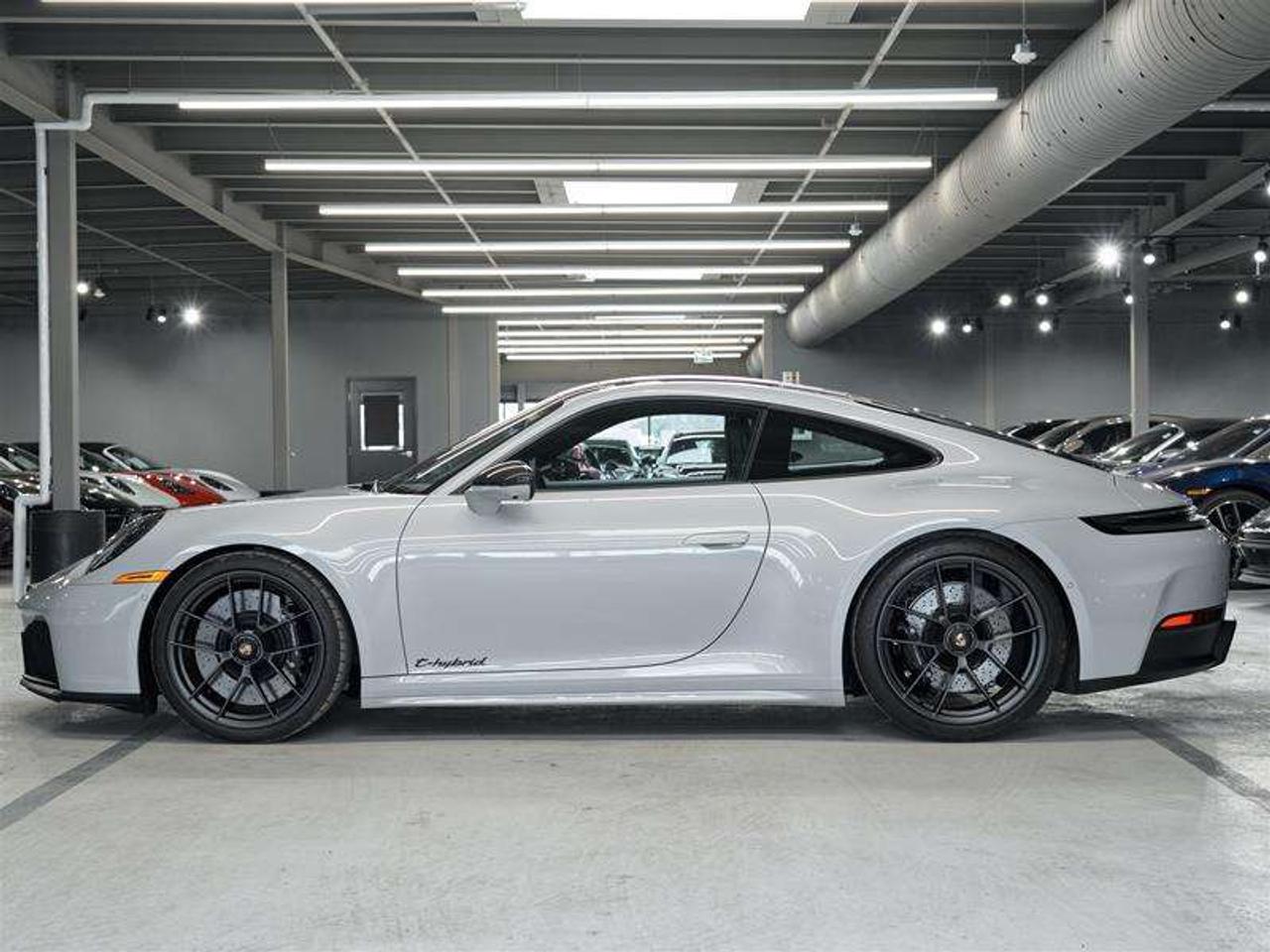 2025 Porsche 911 Carrera 4 GTS Coupe Photo1