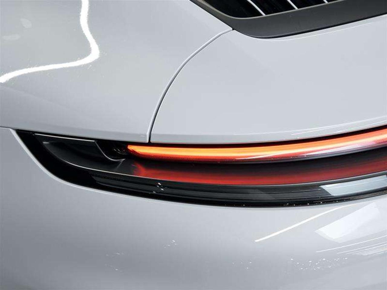 2025 Porsche 911 Carrera 4 GTS Coupe Photo