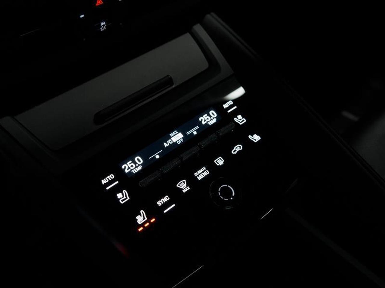 13790673