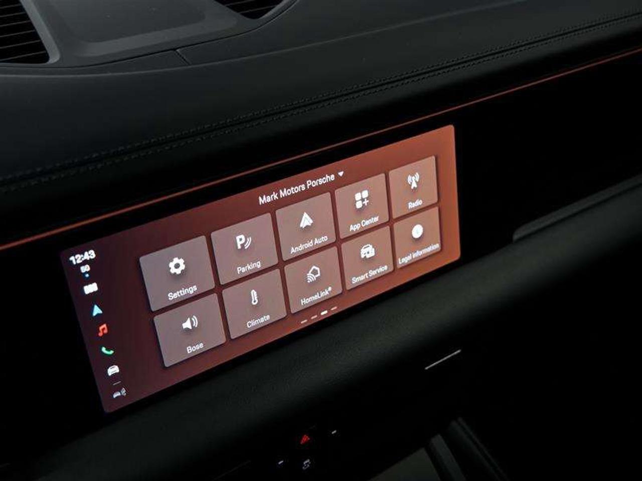 2025 Porsche Macan Electric 4S AWD Photo