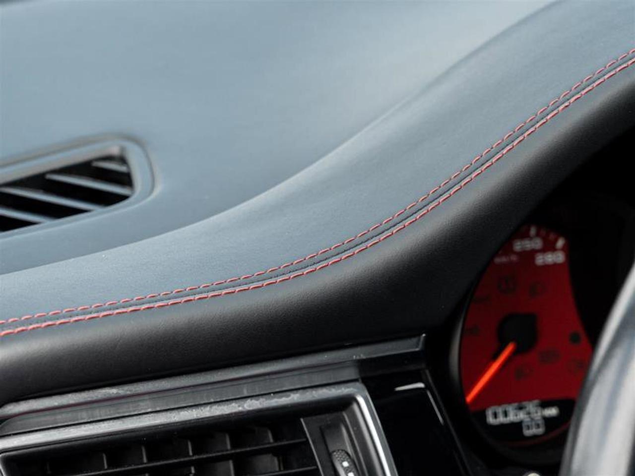 2017 Porsche Macan S AWD Premium Pkg ParkAssist Front and Rear includ Photo