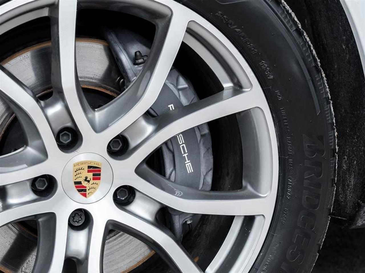 2024 Porsche Cayenne Coupe AWD CPO Premium Pkg Plus 21 Exclusive Design Photo