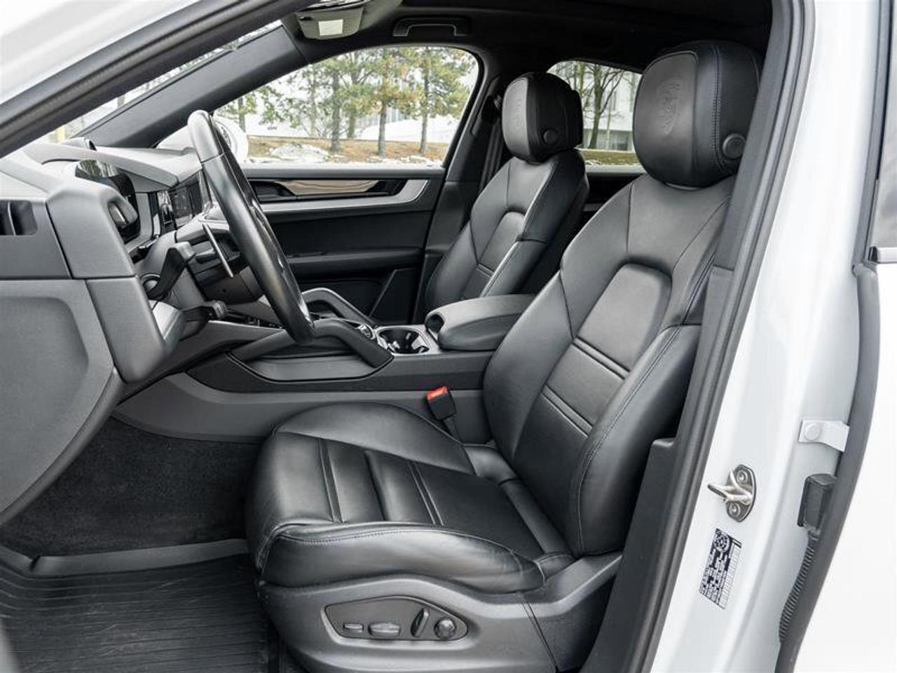 2024 Porsche Cayenne Coupe AWD CPO Premium Pkg Plus 21 Exclusive Design Photo