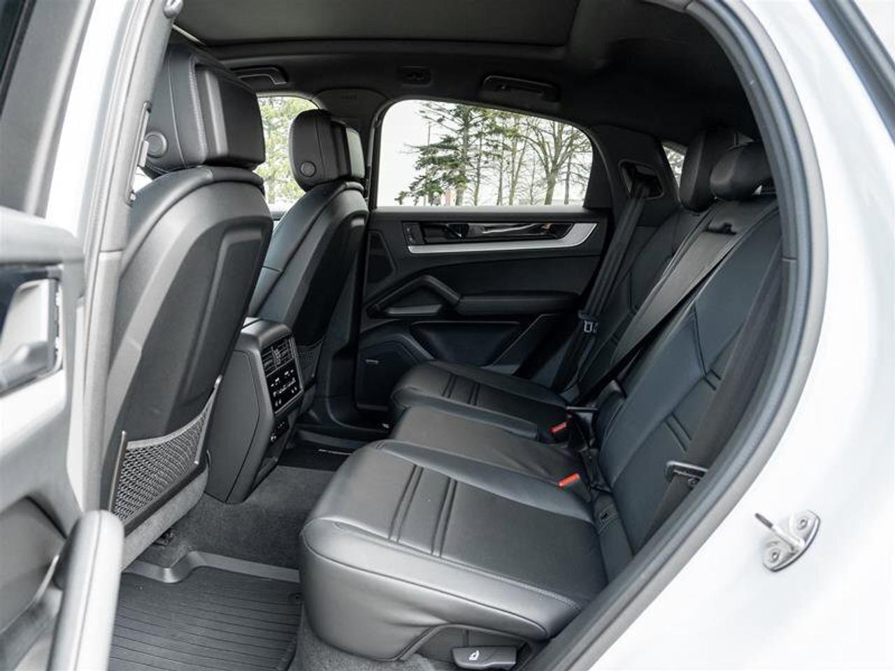 2024 Porsche Cayenne Coupe AWD CPO Premium Pkg Plus 21 Exclusive Design Photo