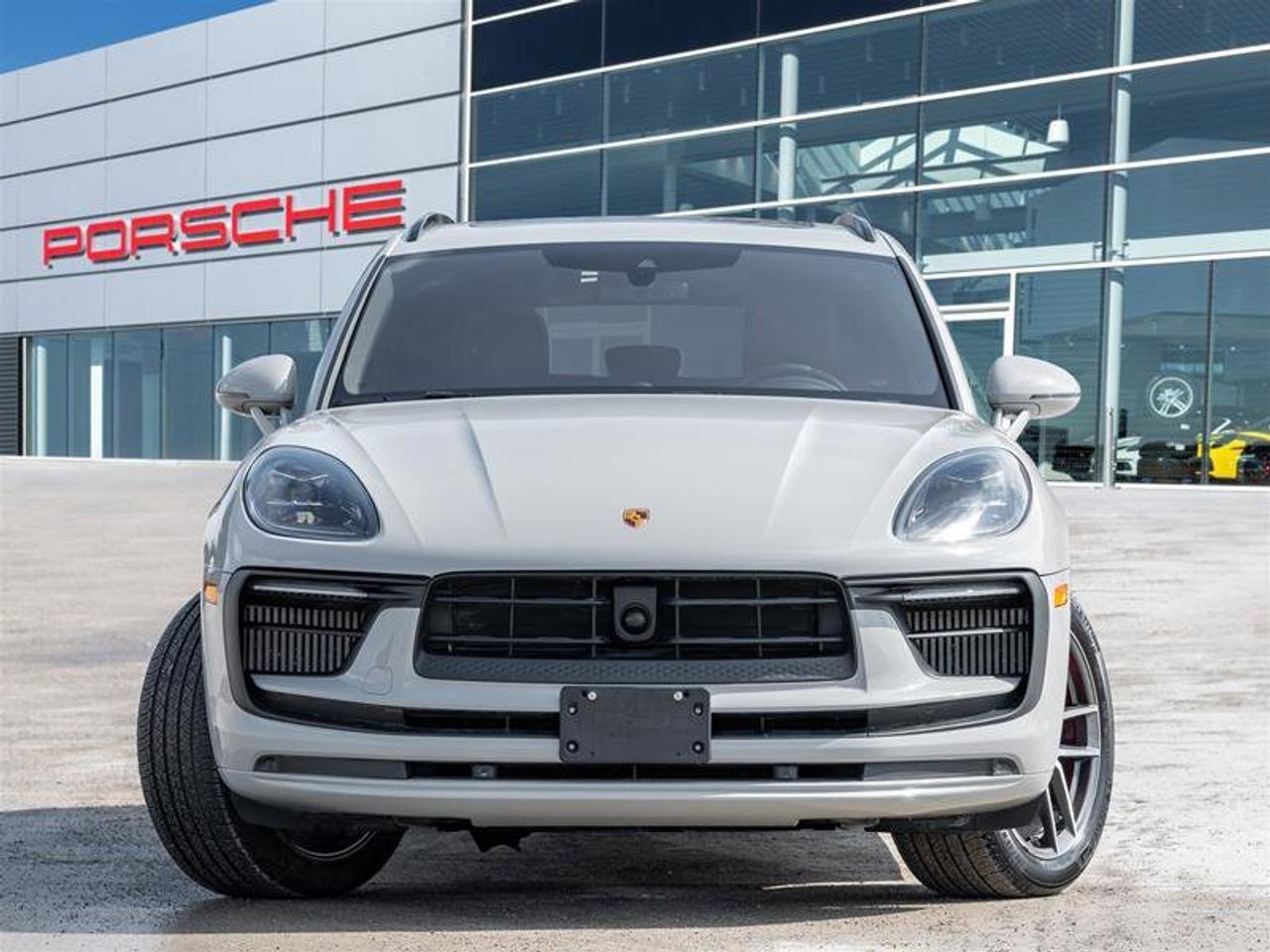 2023 Porsche Macan S AWD Premium Pkg Plus  SportDesign Side Skirts Sp Photo