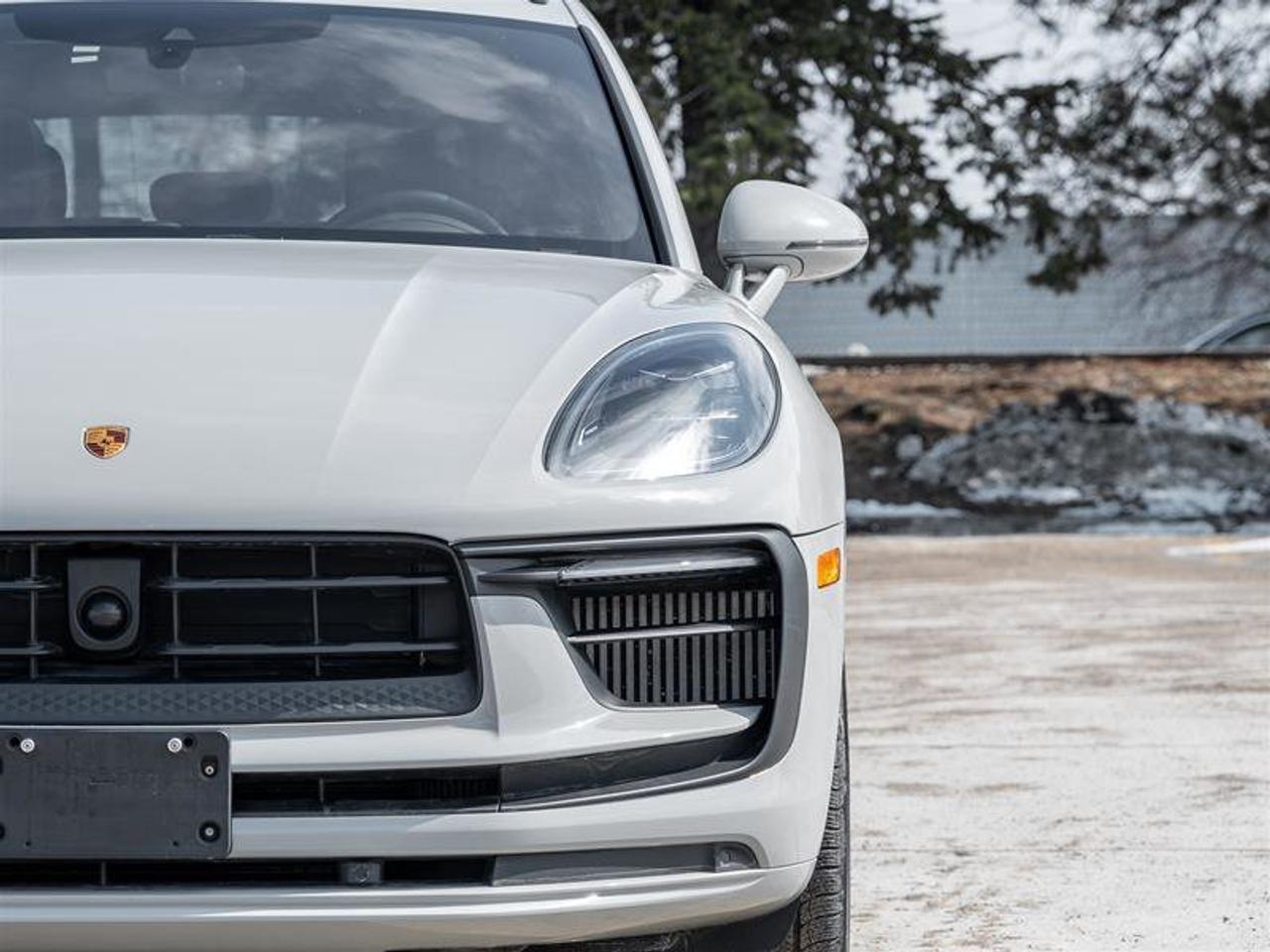 2023 Porsche Macan S AWD Premium Pkg Plus  SportDesign Side Skirts Sp Photo