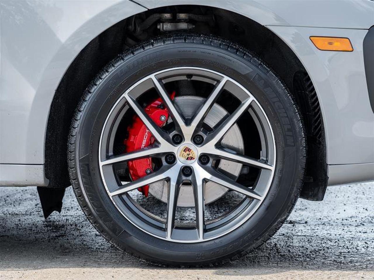 2023 Porsche Macan S AWD Premium Pkg Plus  SportDesign Side Skirts Sp Photo