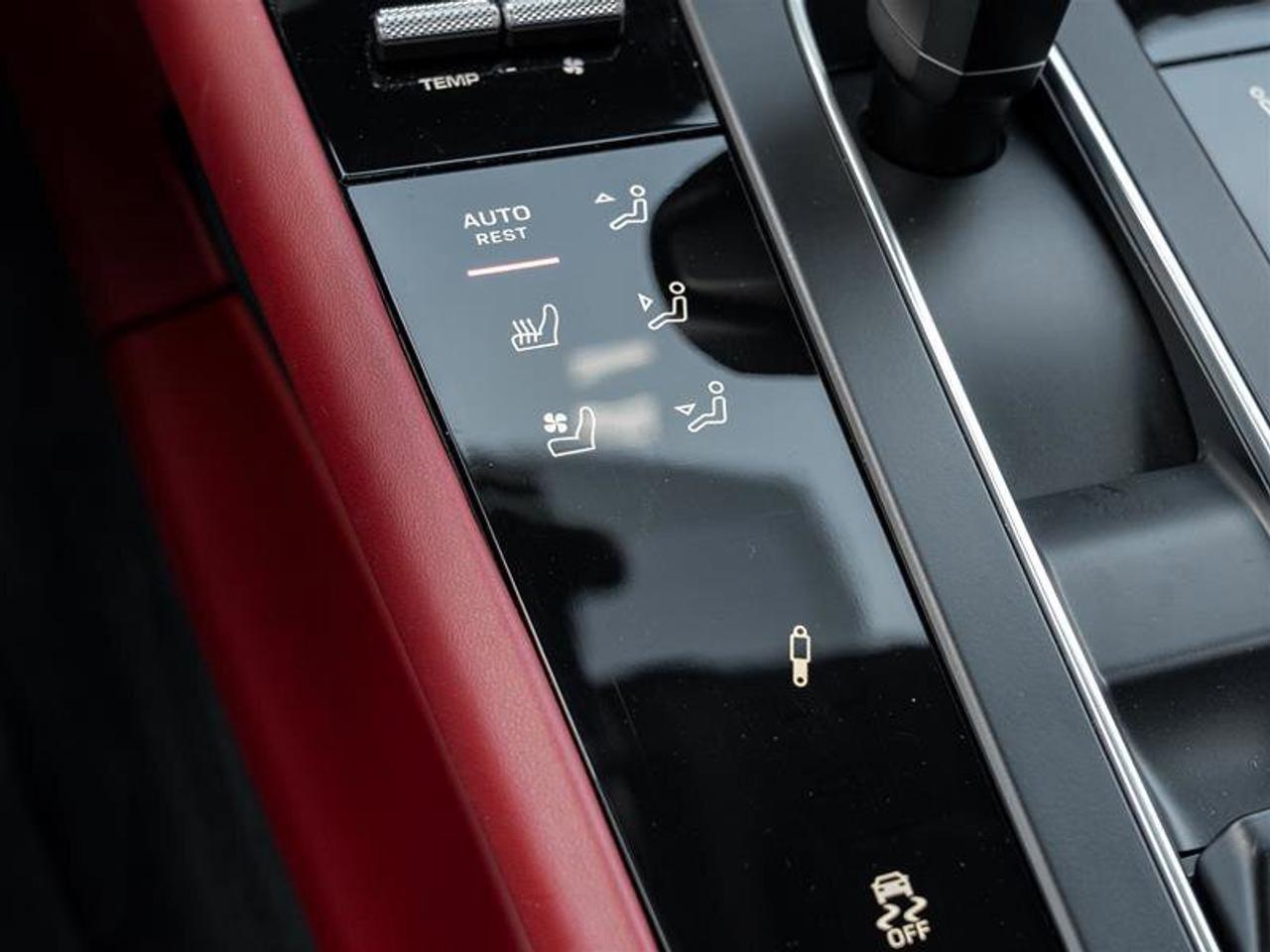 2023 Porsche Macan S AWD Premium Pkg Plus  SportDesign Side Skirts Sp Photo