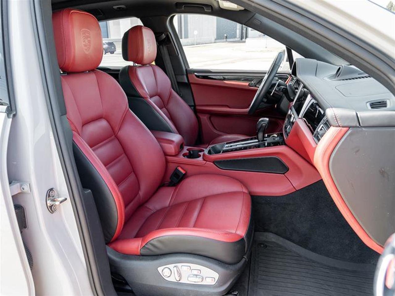 2023 Porsche Macan S AWD Premium Pkg Plus  SportDesign Side Skirts Sp Photo