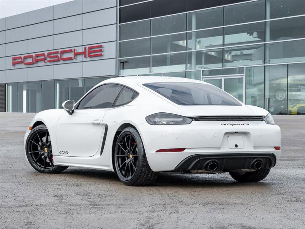 2025 Porsche 718 Cayman GTS 4.0 Coupe Premium Pkg Adaptive Sport Seats Plu Photo