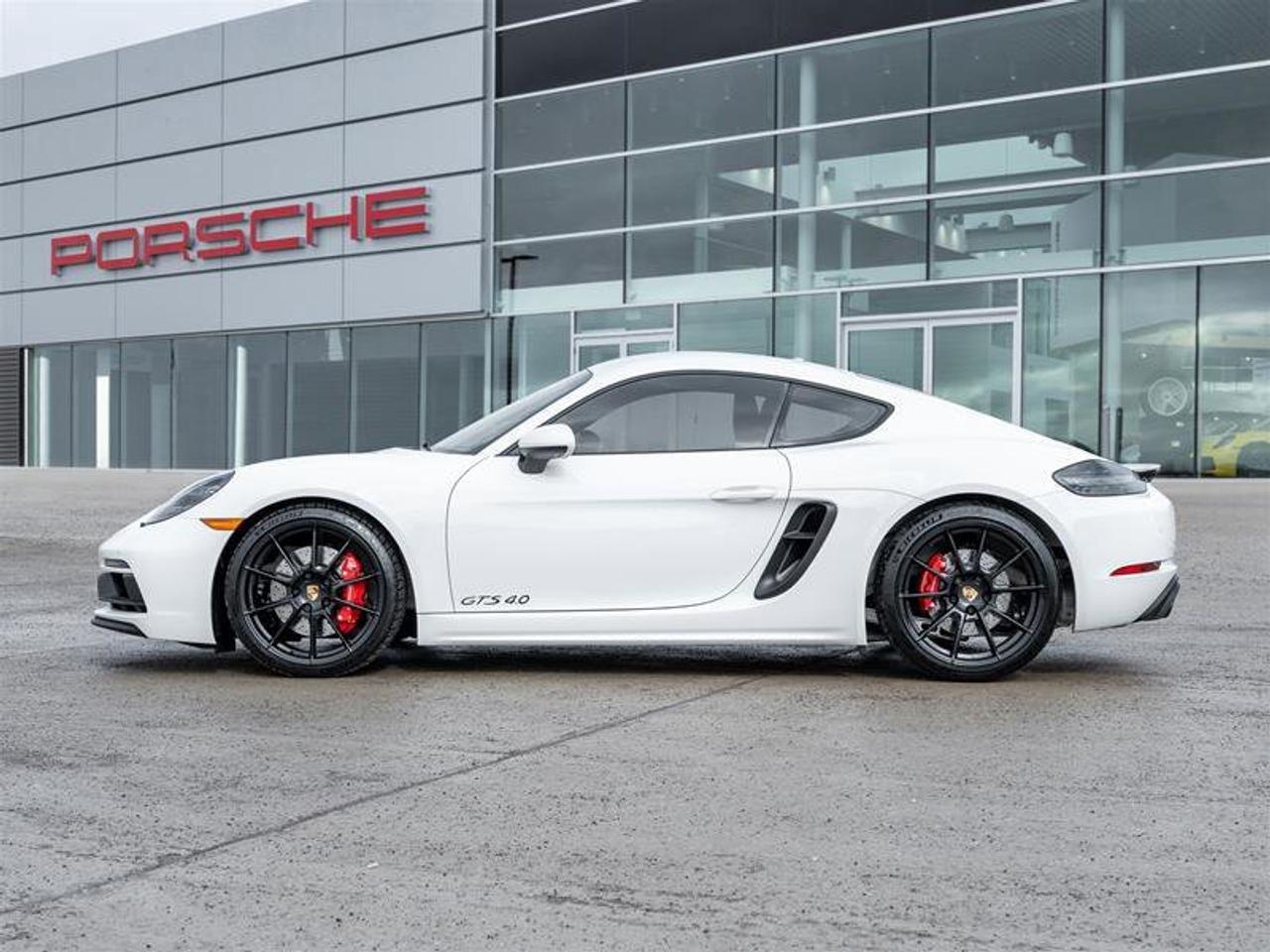 2025 Porsche 718 Cayman GTS 4.0 Coupe Premium Pkg Adaptive Sport Seats Plu Photo2
