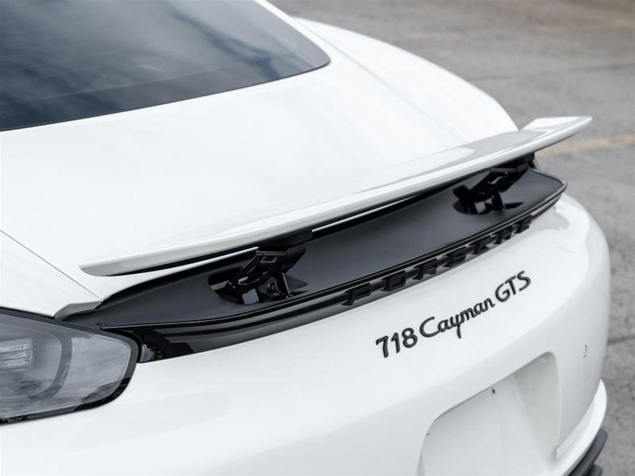 2025 Porsche 718 Cayman GTS 4.0 Coupe Premium Pkg Adaptive Sport Seats Plu Photo