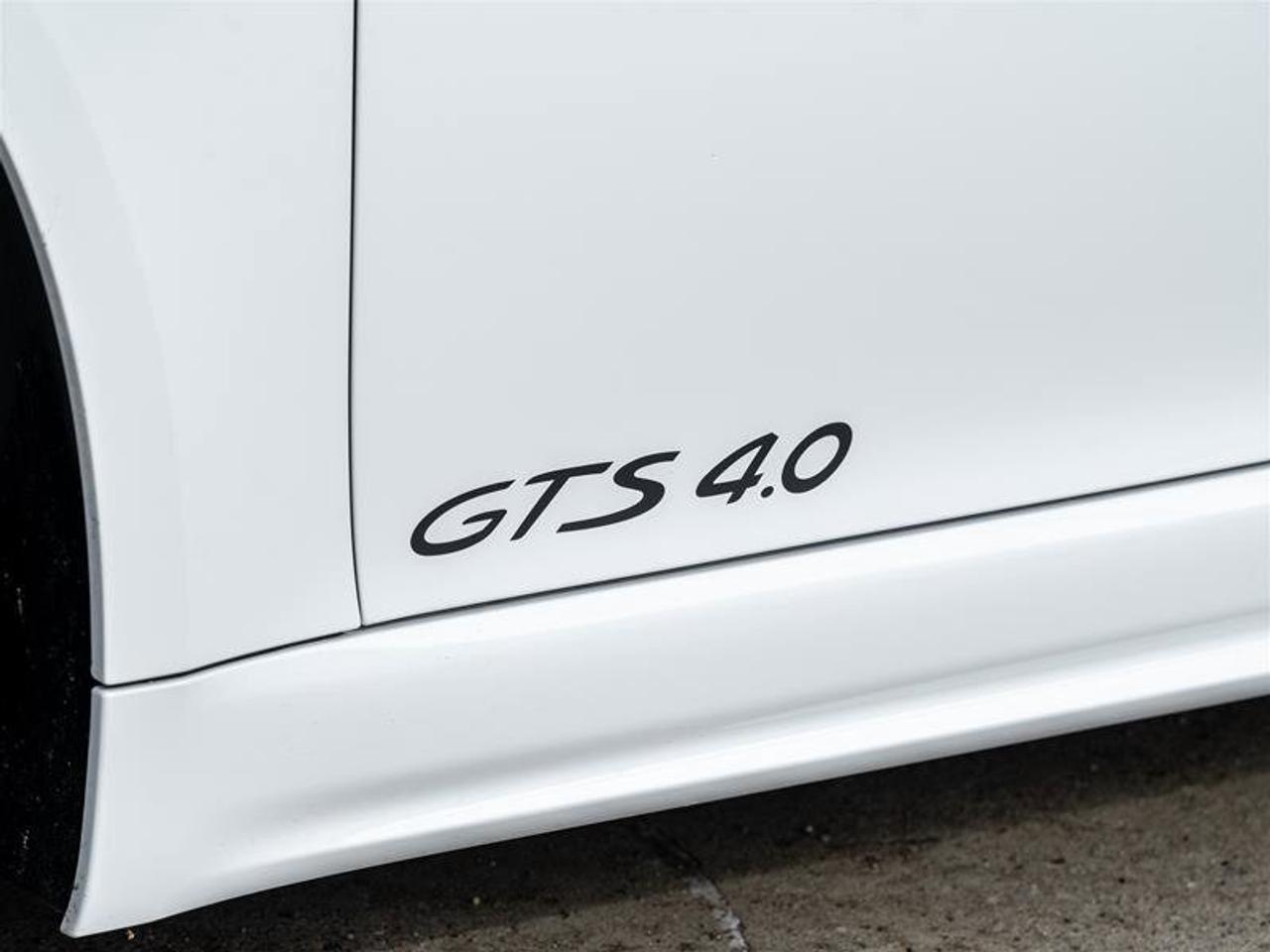 2025 Porsche 718 Cayman GTS 4.0 Coupe Premium Pkg Adaptive Sport Seats Plu Photo