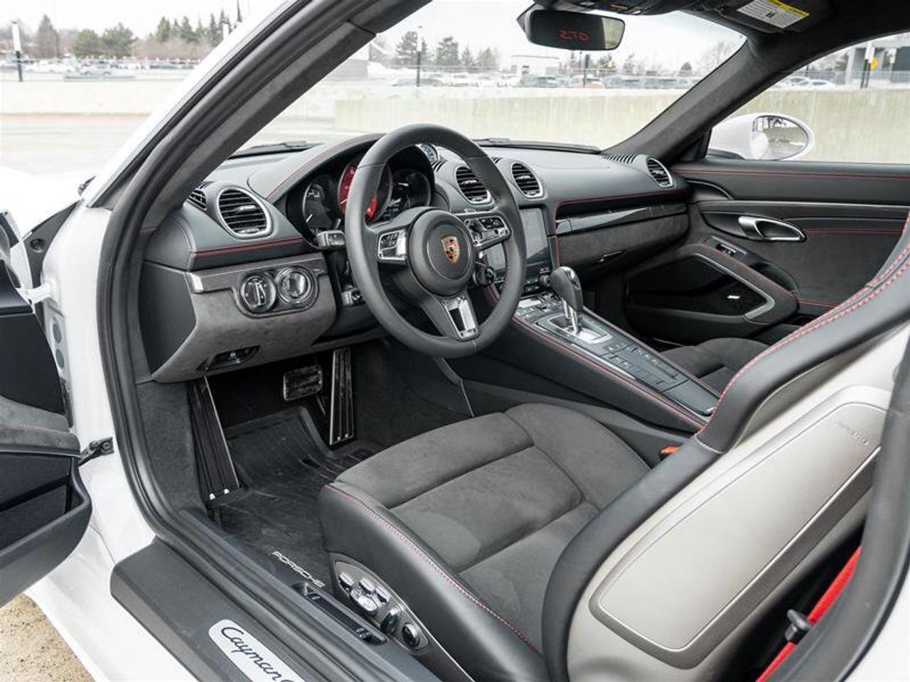 2025 Porsche 718 Cayman GTS 4.0 Coupe Premium Pkg Adaptive Sport Seats Plu Photo