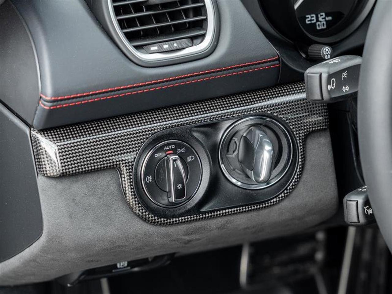 2025 Porsche 718 Cayman GTS 4.0 Coupe Premium Pkg Adaptive Sport Seats Plu Photo