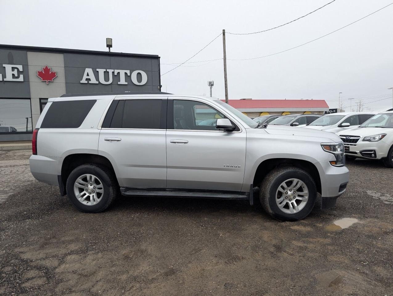 2015 Chevrolet Tahoe LT 4WD   LEATHER   SUNROOF   DVD   CAMERA   HTD SE Photo4