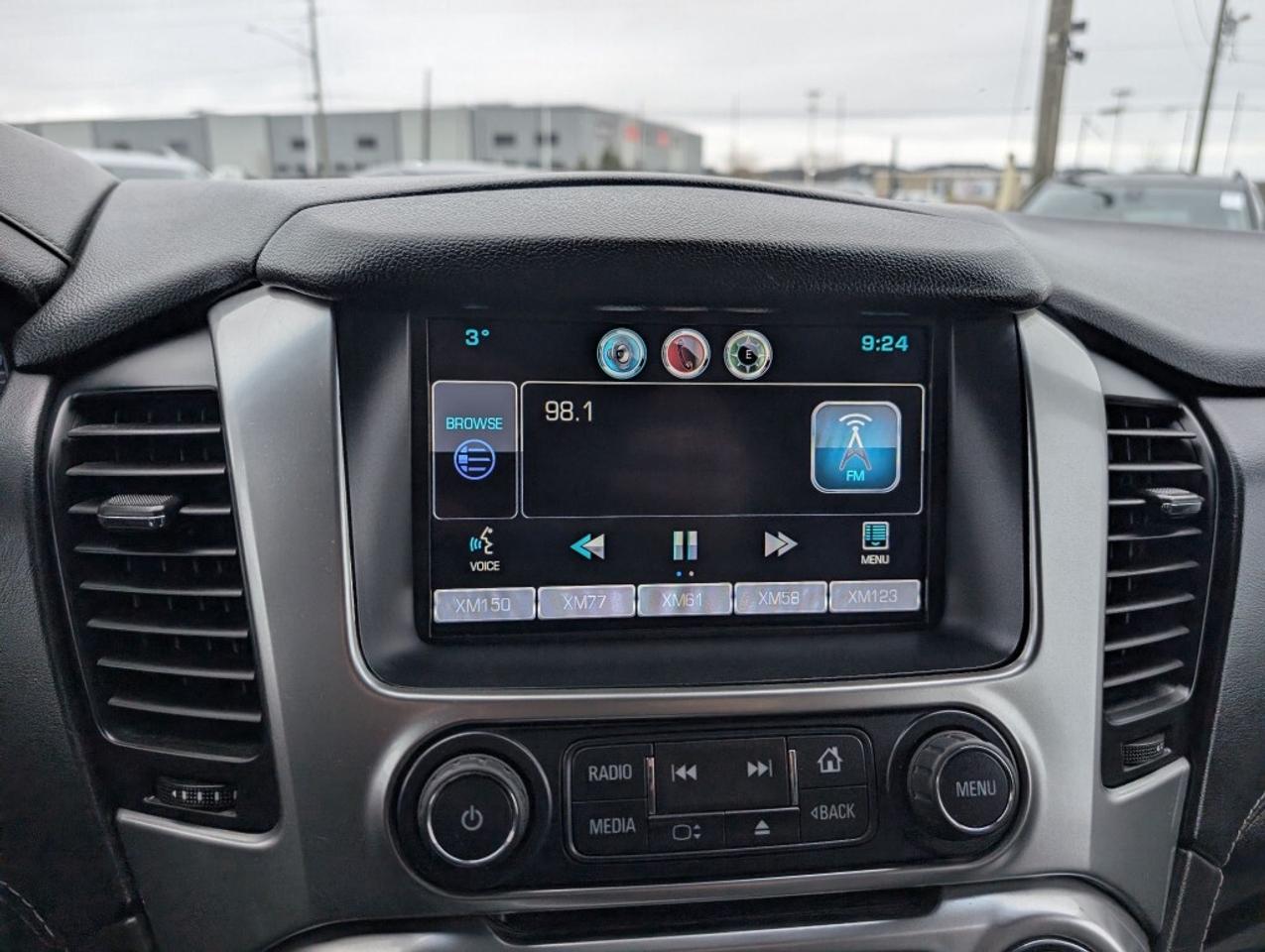 2015 Chevrolet Tahoe LT 4WD   LEATHER   SUNROOF   DVD   CAMERA   HTD SE Photo