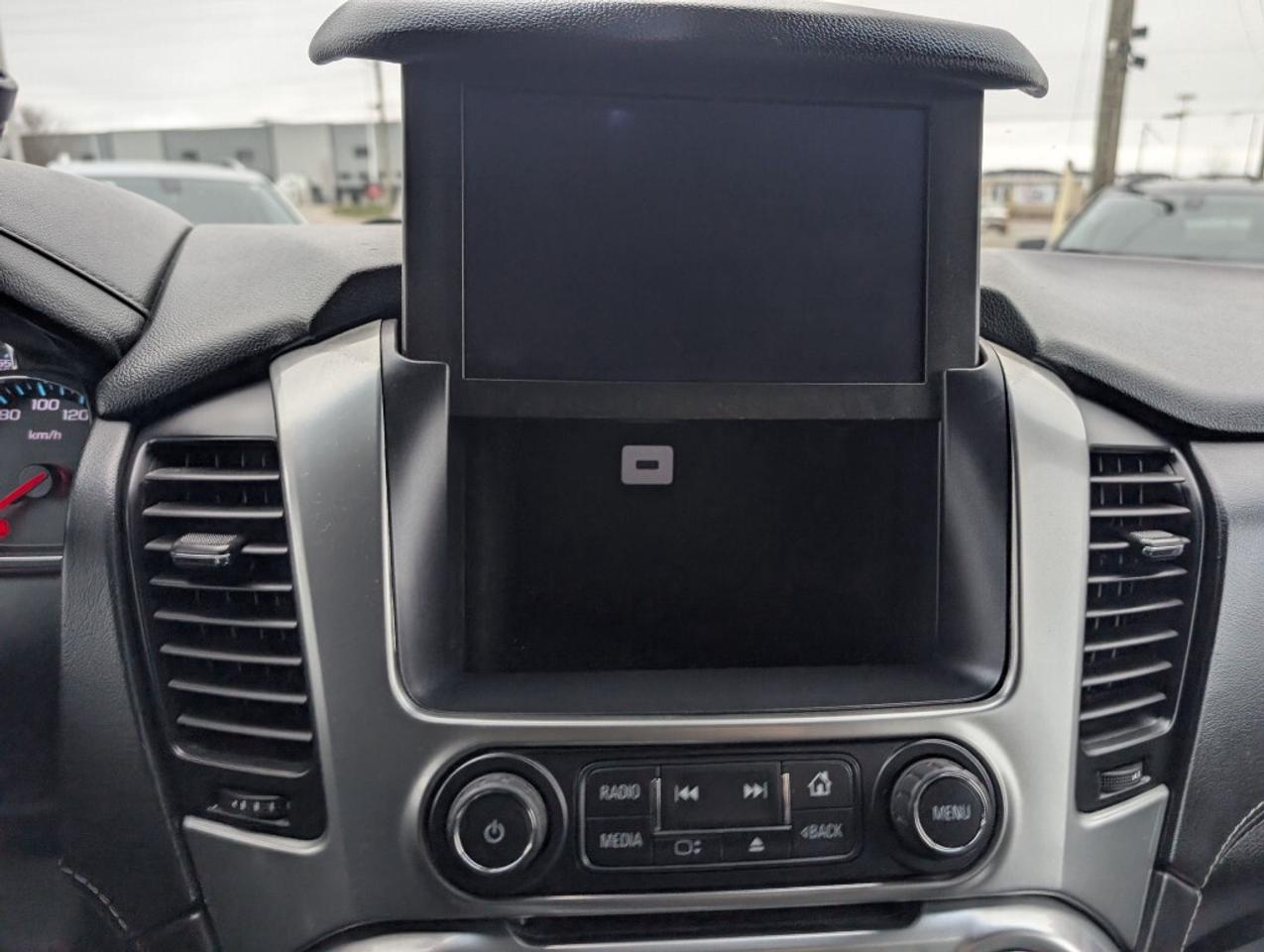 2015 Chevrolet Tahoe LT 4WD   LEATHER   SUNROOF   DVD   CAMERA   HTD SE Photo