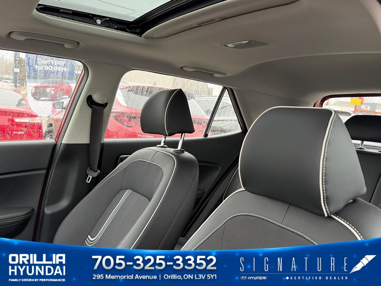 2025 Hyundai Venue Ultimate IVT w/Black Interior Photo