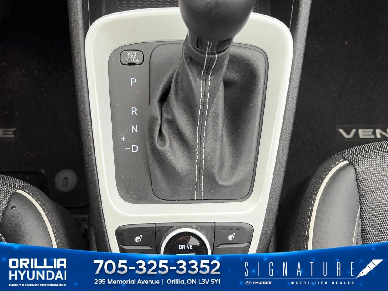 2025 Hyundai Venue Ultimate IVT w/Black Interior Photo