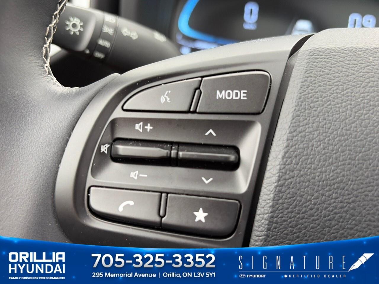 2025 Hyundai Venue Ultimate IVT w/Black Interior Photo