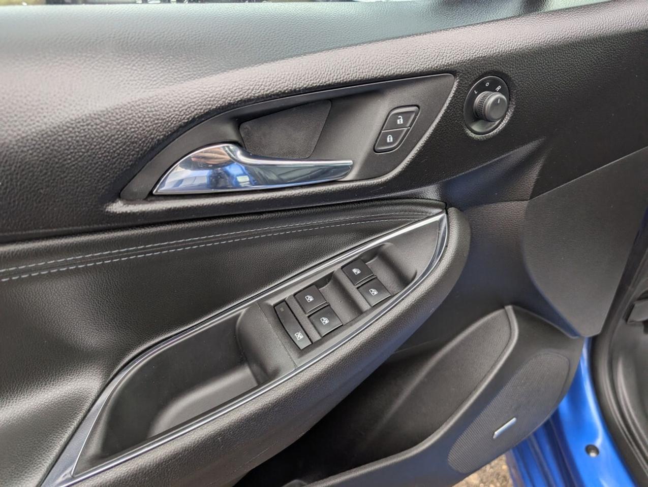 2018 Chevrolet Cruze Premier   NAV   LEATHER   SUNROOF   CAMERA Photo