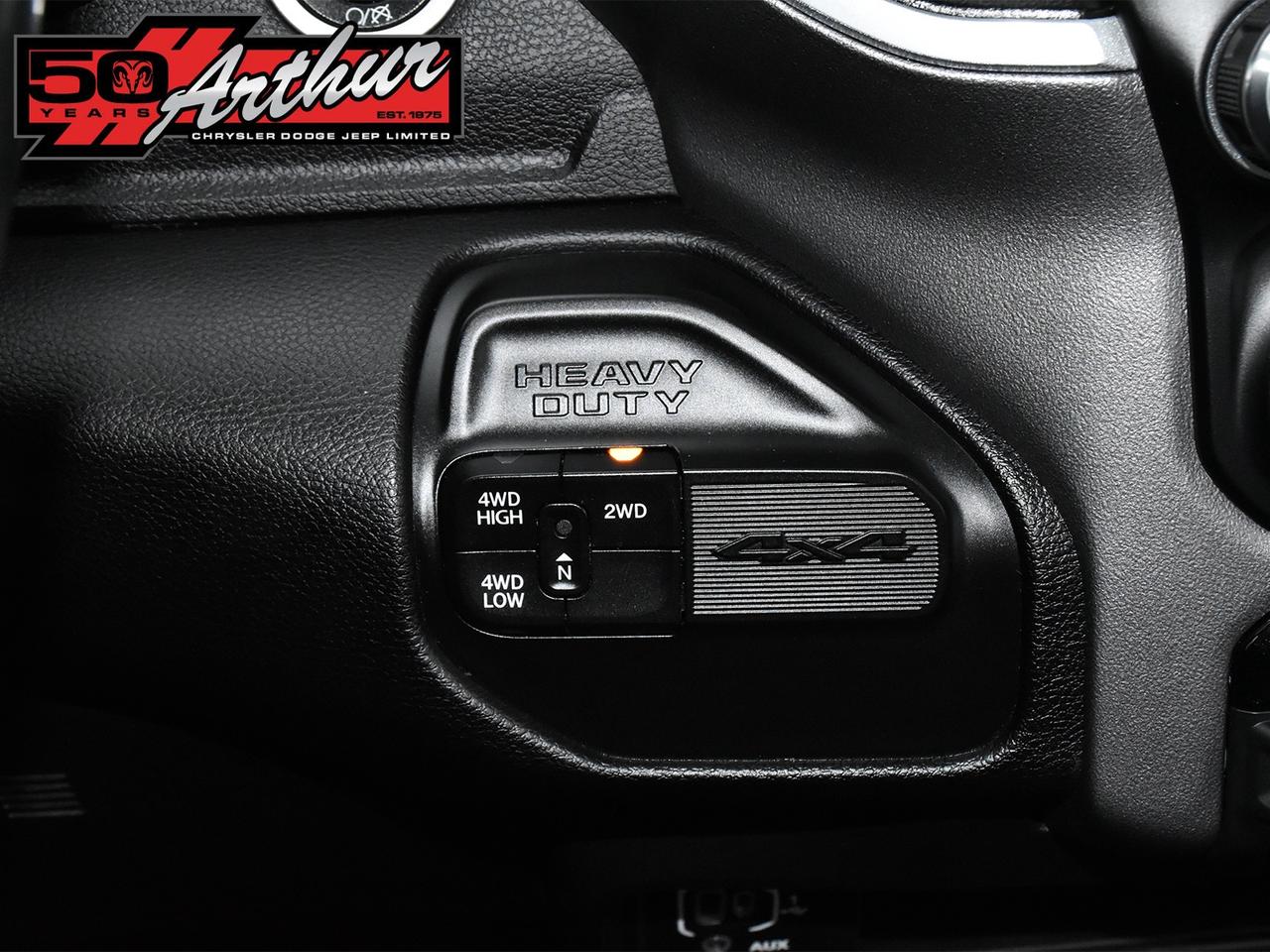 2023 RAM 2500 BIG HORN REG CAB 4X4 Photo