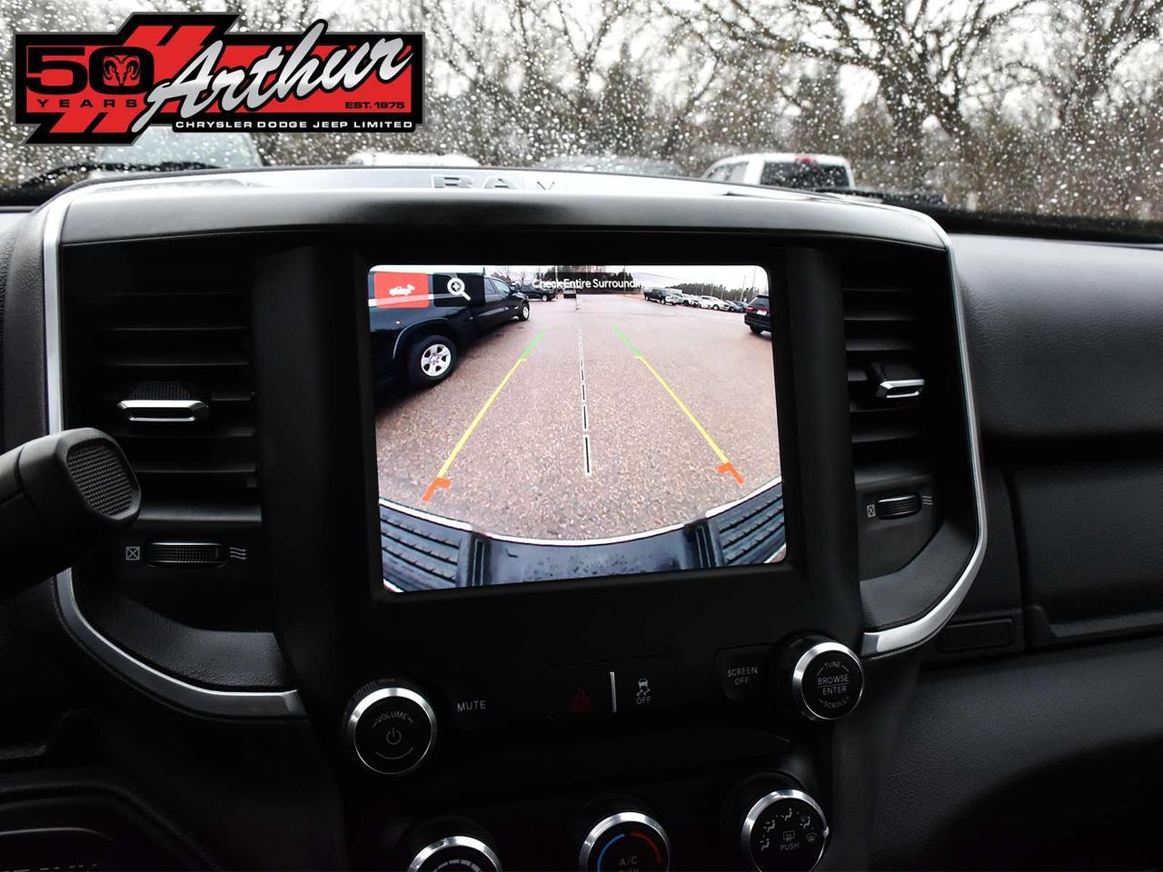 2023 RAM 2500 BIG HORN REG CAB 4X4 Photo