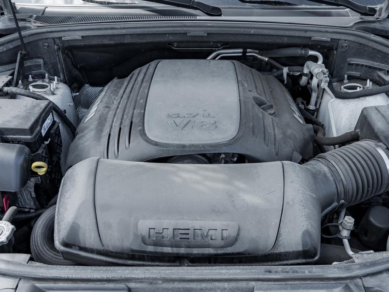 2024 Dodge Durango AWD R/T Plus   Clean Carfax   Heated Leather Seats Photo