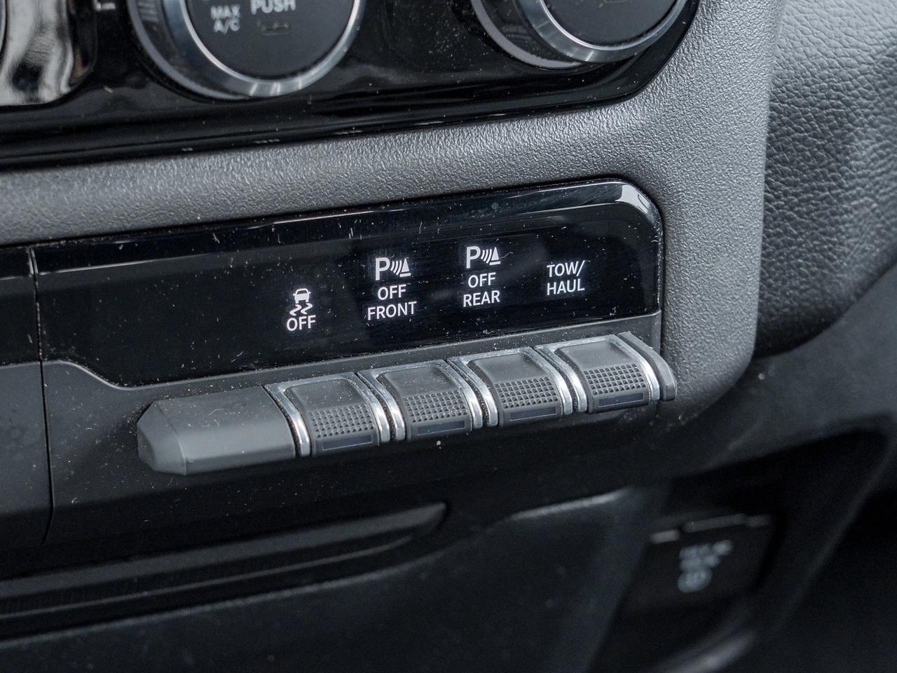 2025 RAM 1500 Big Horn Photo