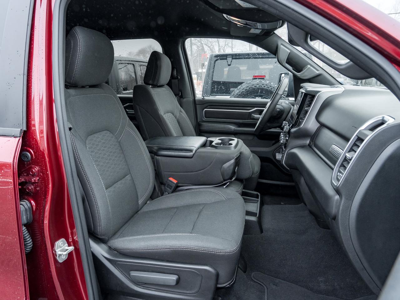 2025 RAM 1500 Big Horn Photo