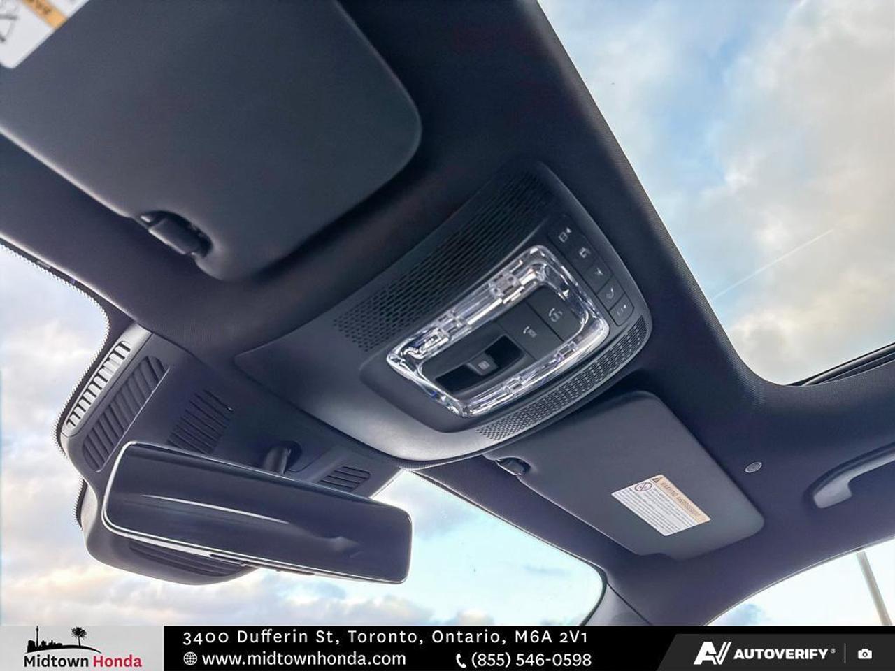 2023 Mercedes-Benz EQB 250+ ALL ELECTRIC TECH I XXL MEDIA DISPLAY I  NO ACCIDE Photo