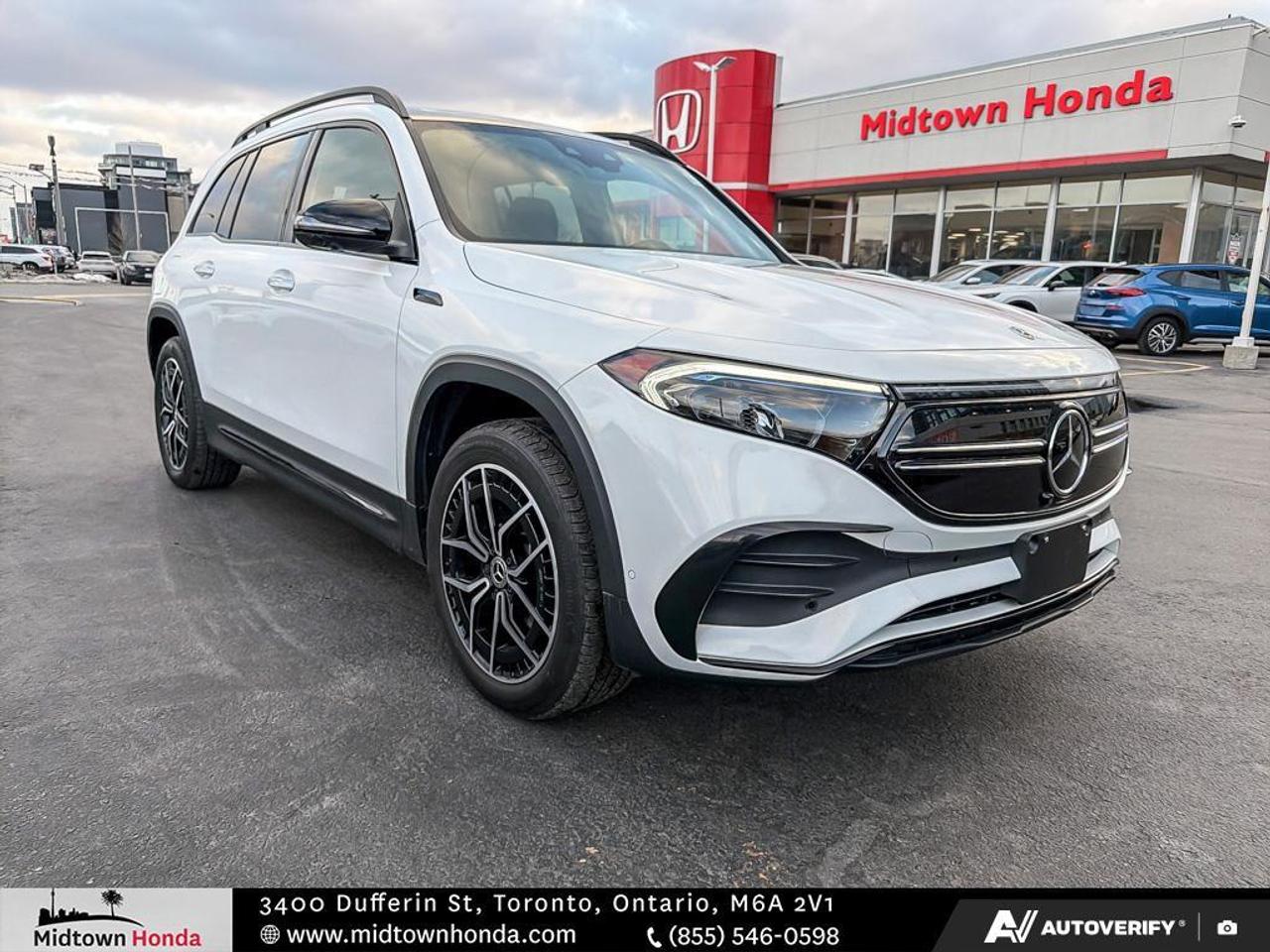 2023 Mercedes-Benz EQB 350 ALL ELECTRIC TECH I LOW KMS I  ALL WHEEL DRIVE Photo