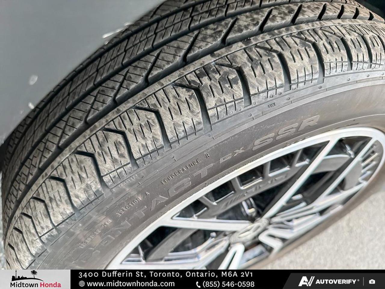 2023 Mercedes-Benz EQB 350 ALL ELECTRIC TECH I LOW KMS I  ALL WHEEL DRIVE Photo