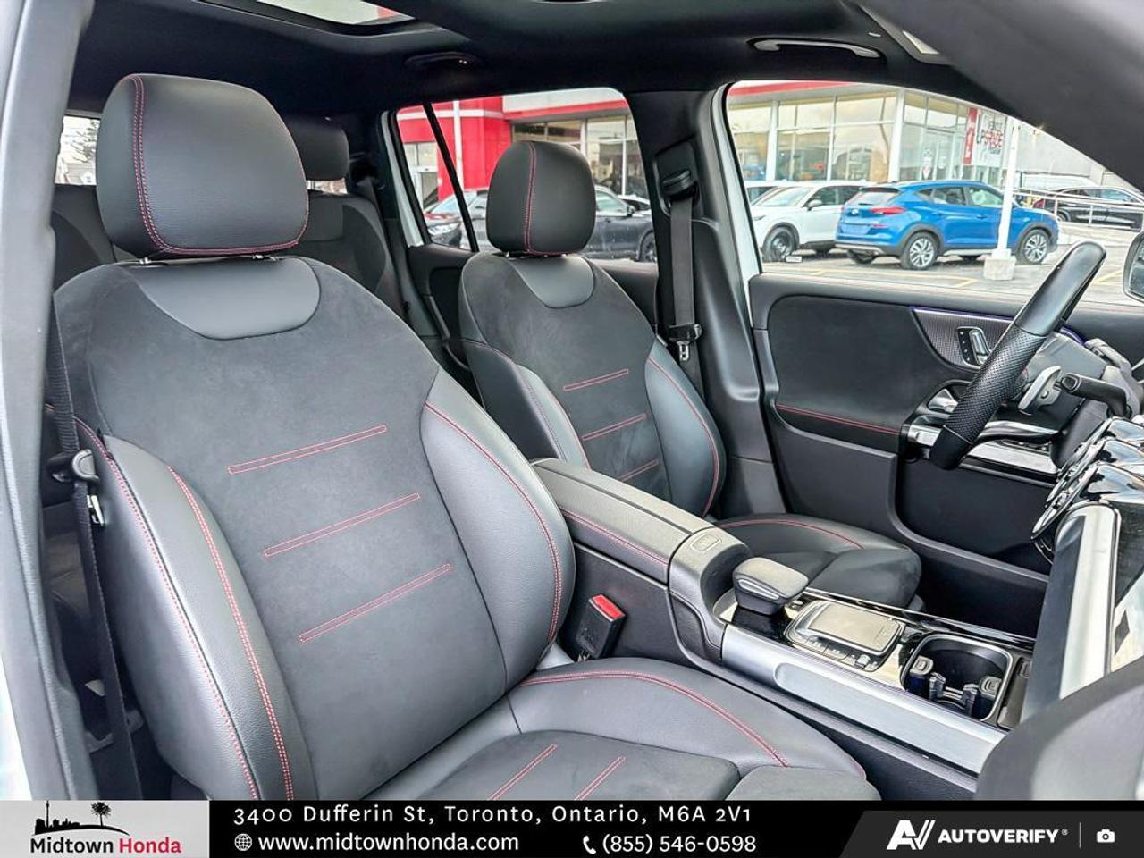 2023 Mercedes-Benz EQB 350 ALL ELECTRIC TECH I LOW KMS I  ALL WHEEL DRIVE Photo