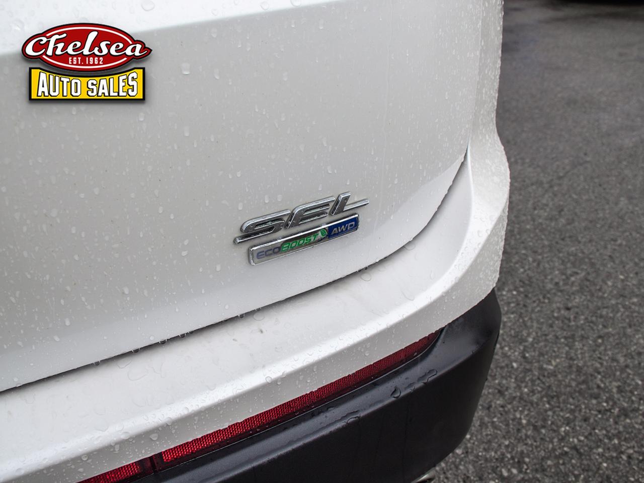 2018 Ford Edge SEL AWD Photo