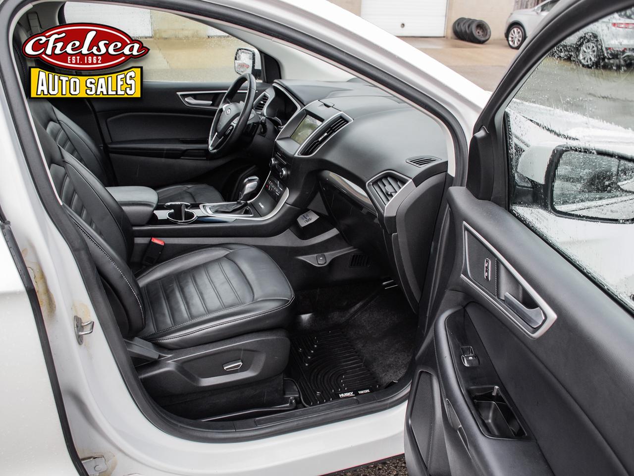 2018 Ford Edge SEL AWD Photo