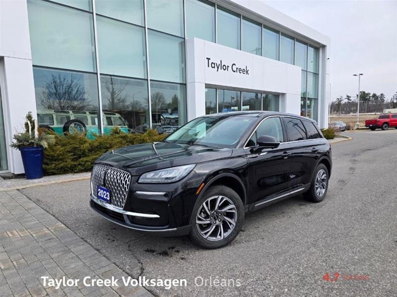 2023 Lincoln Corsair Base AWD W/Winter tire pkg Photo0
