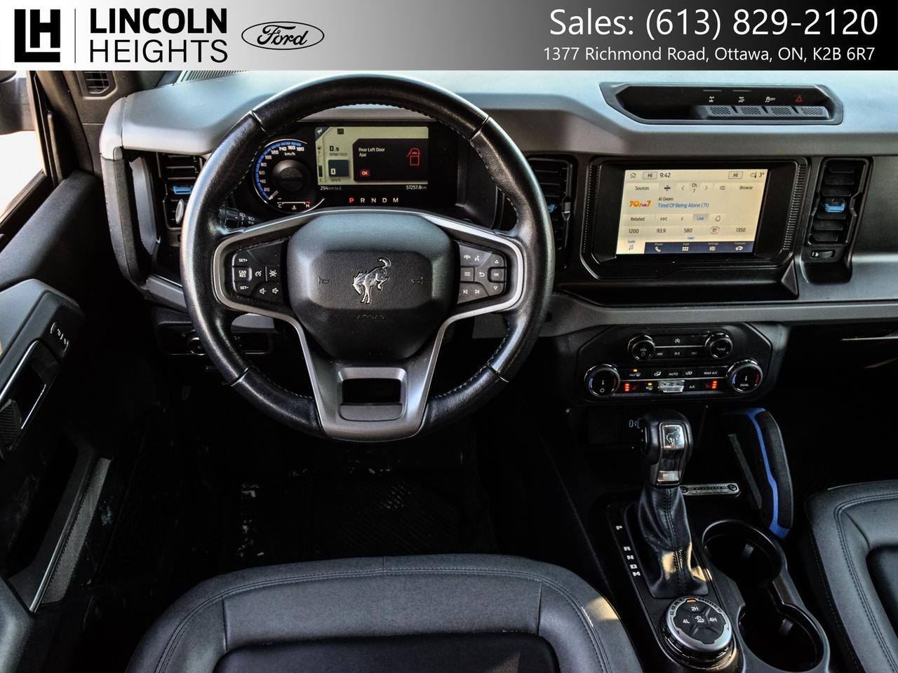 2022 Ford Bronco  Photo