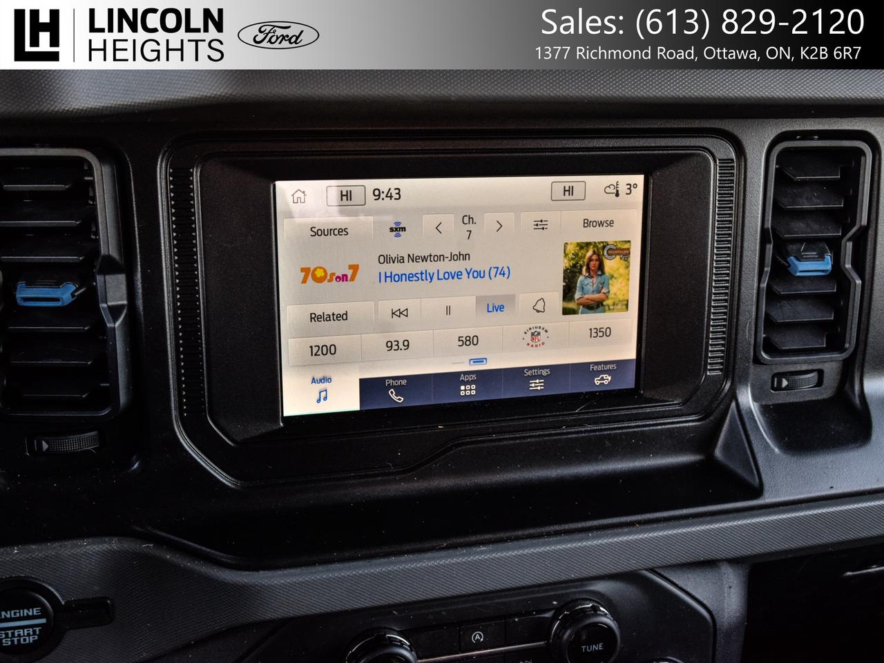 2022 Ford Bronco  Photo