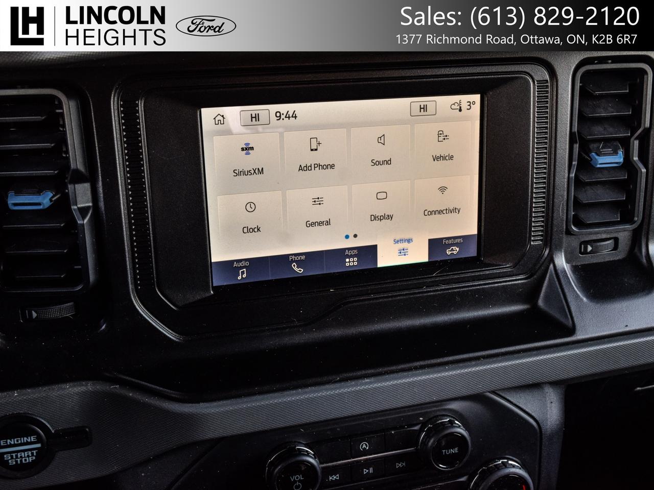 2022 Ford Bronco  Photo