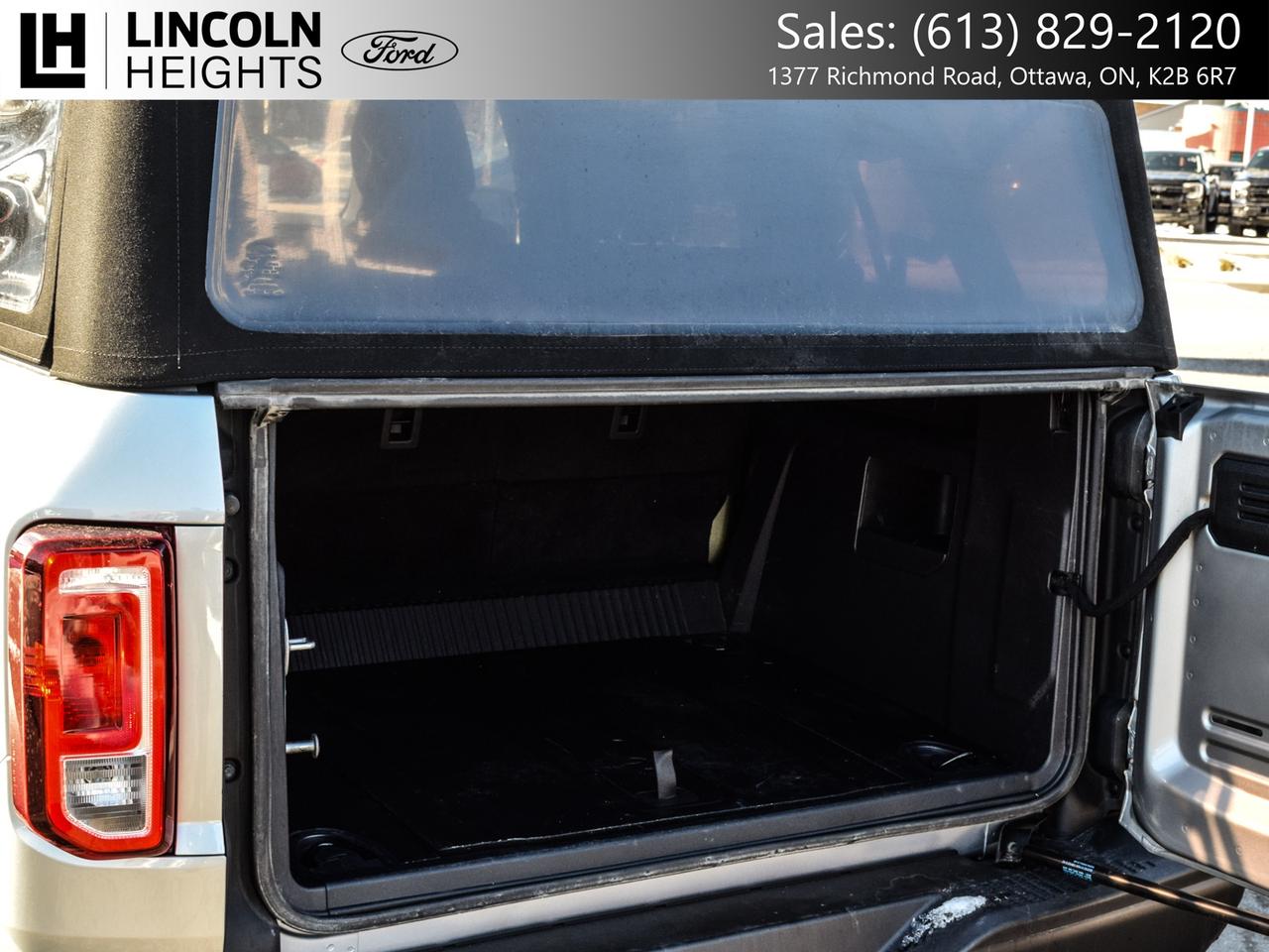 2022 Ford Bronco  Photo