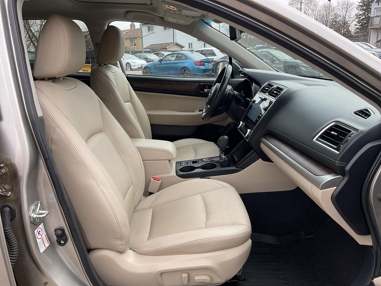 2018 Subaru Outback 2.5i Limited W/ Eye Sight Pkg - LTHR! NAV! BACK-UP Photo