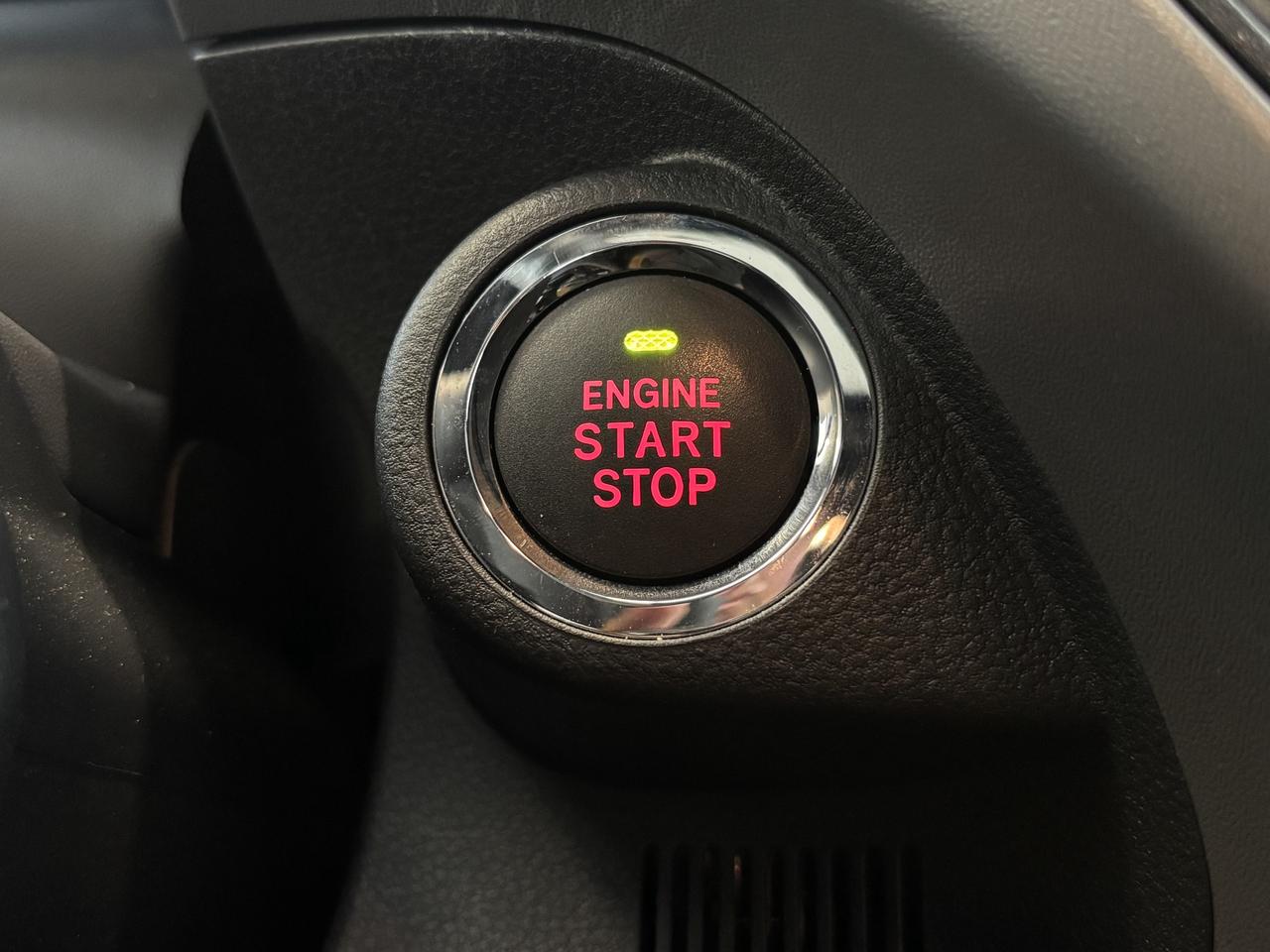 2024 Subaru Crosstrek ONYX   AWD   CLEAN CARFAX   ONE OWNER   SUNROOF Photo