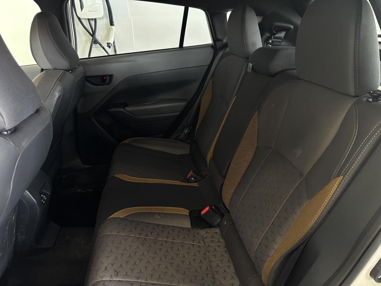 2025 Subaru Crosstrek ONYX   AWD   CLEAN CARFAX  PUSH TO START   SUNROOF Photo