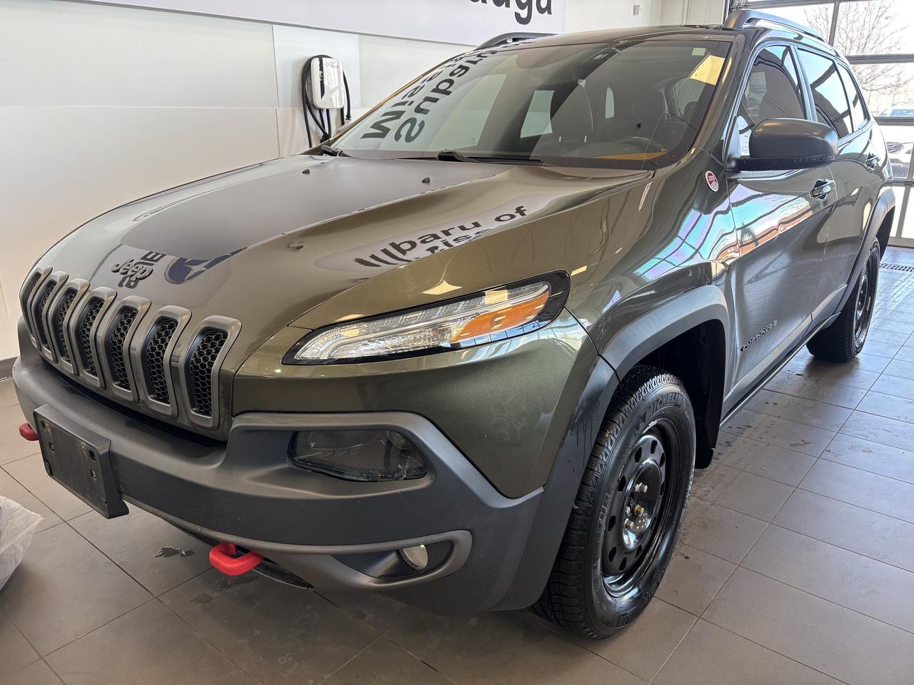 2016 Jeep Cherokee 4WD   TRAILHAWK   ONE OWNER!   2 SETS RIMS/TIRES Photo